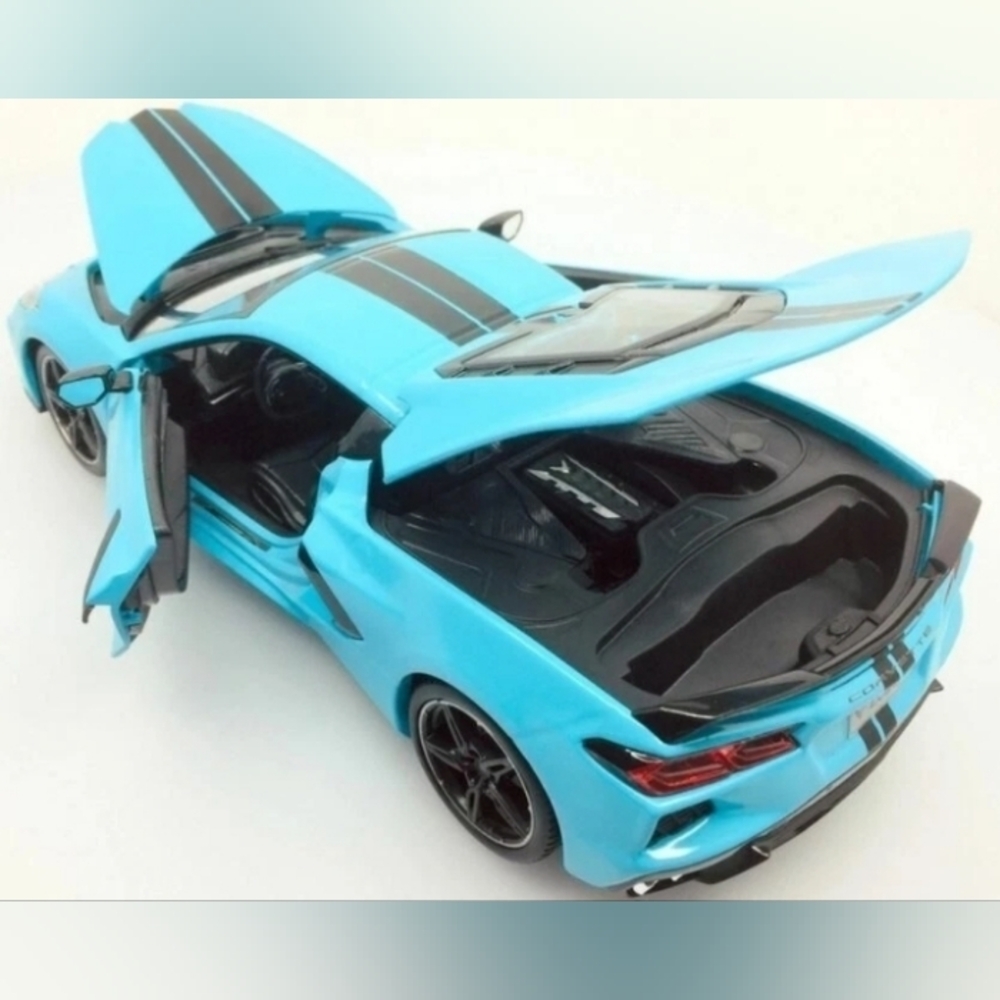 Corvette Model Maisto 1:18 Special Edition 2020 Chevrolet Stingray Coupe… - Picture 13 of 13